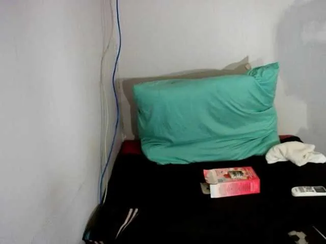 Live sex webcam photo for Indiantasha #287986308