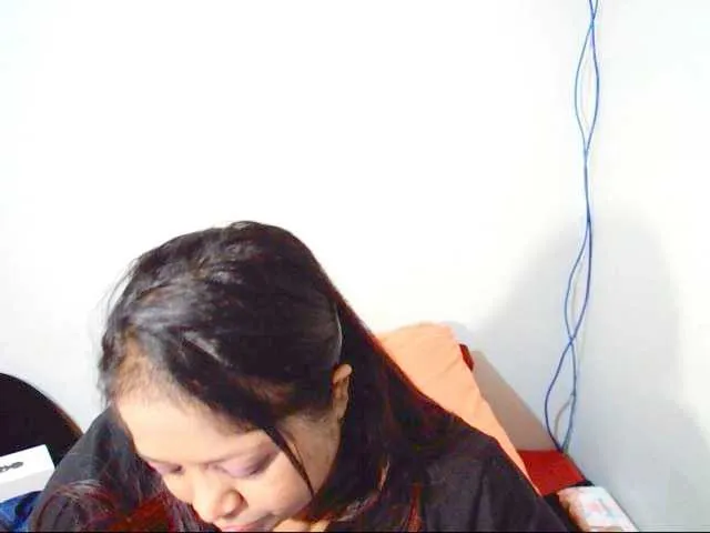 Live sex webcam photo for Indiantasha #287986502