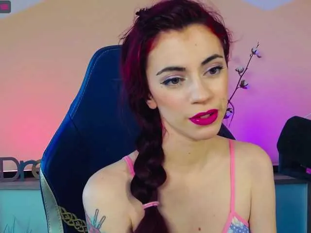 Live sex webcam photo for Indriya2x0 #275480946