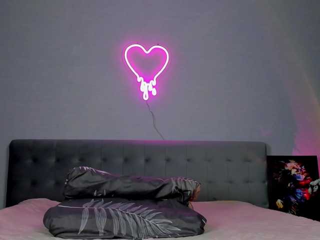 Live sex webcam photo for InfiniteDesire #276557142