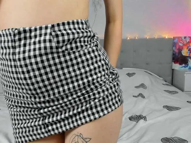 Live sex webcam photo for InfiniteDesire #288543880