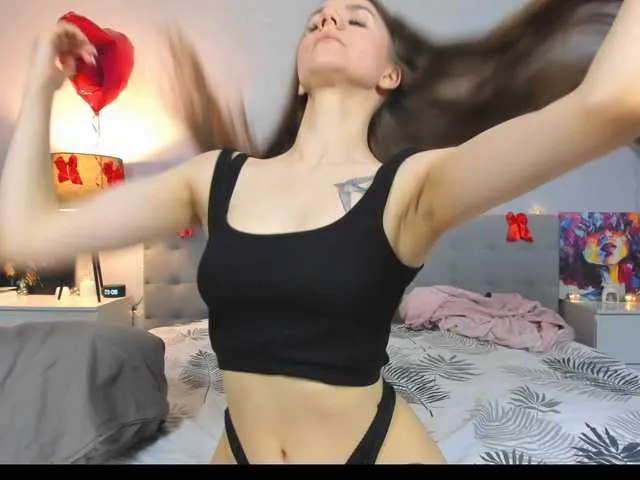 Live sex webcam photo for InfiniteDesire #290599710