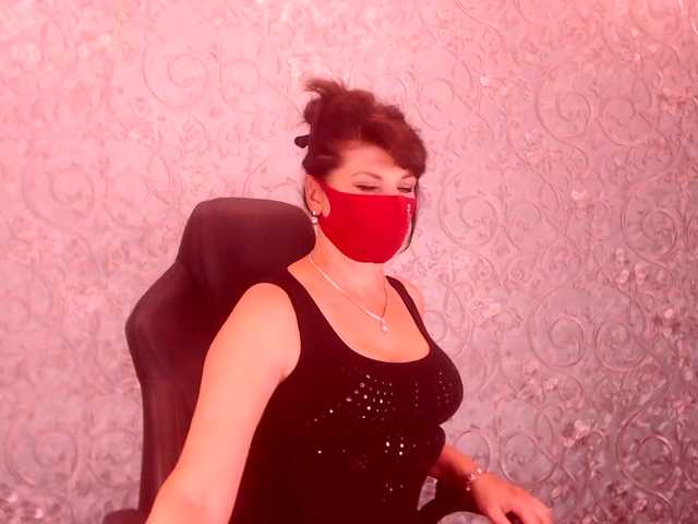 Live sex webcam photo for Infinitely2 #275621829