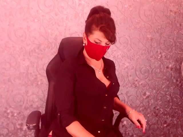 Live sex webcam photo for Infinitely2 #275871101