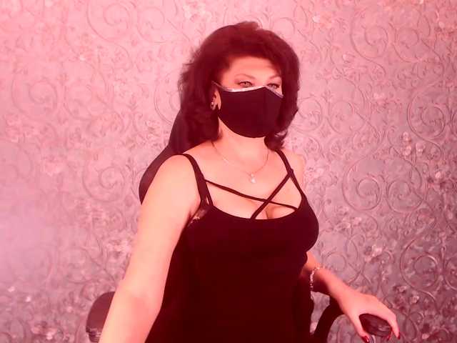 Live sex webcam photo for Infinitely2 #277188476