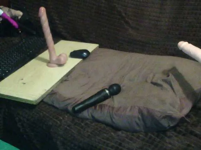 Live sex webcam photo for IngaQAce #287969203