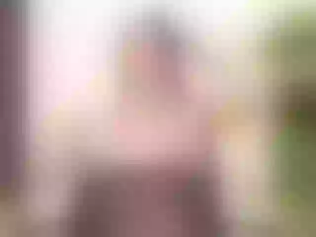 Live sex webcam photo for IngritBitch #273938512