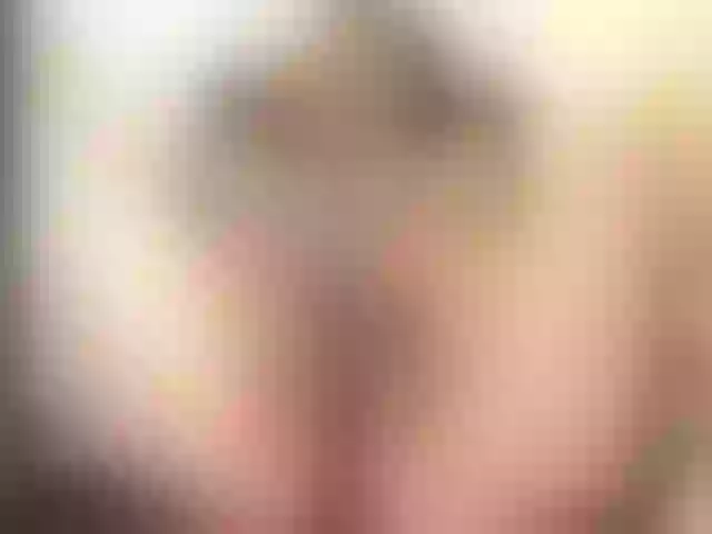 Live sex webcam photo for IngritBitch #274444317