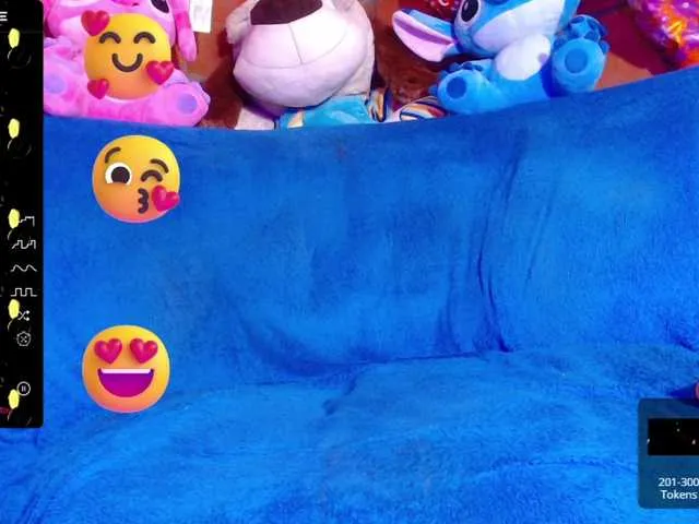 Live sex webcam photo for IngritBitch #276129451