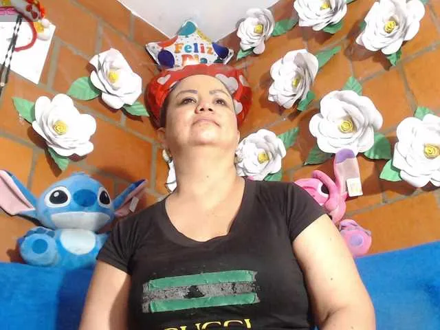 Live sex webcam photo for IngritBitch #290653852