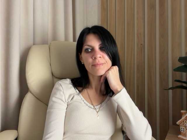 Live sex webcam photo for InjaAtHome #292270475