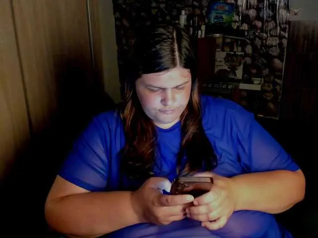 Live sex webcam photo for Ionysexylips69 #291426533