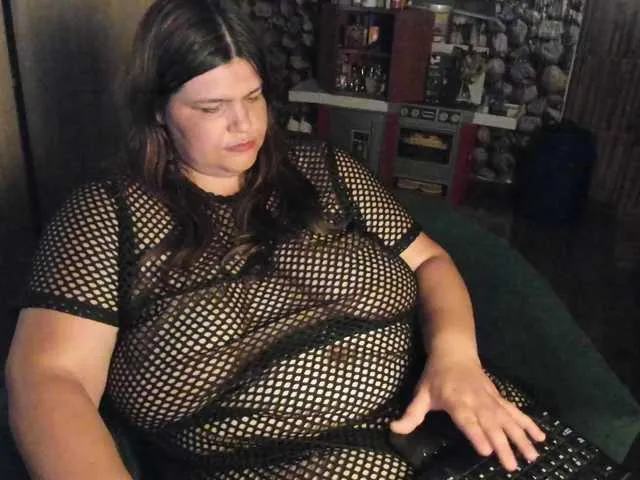 Live sex webcam photo for Ionysexylips69 #291536481