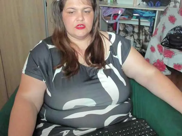 Live sex webcam photo for Ionysexylips69 #291859248