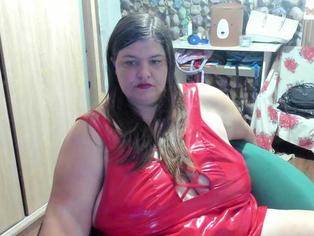 Live sex webcam photo for Ionysexylips69 #291901822