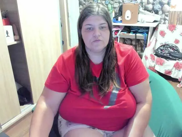 Live sex webcam photo for Ionysexylips69 #291942359