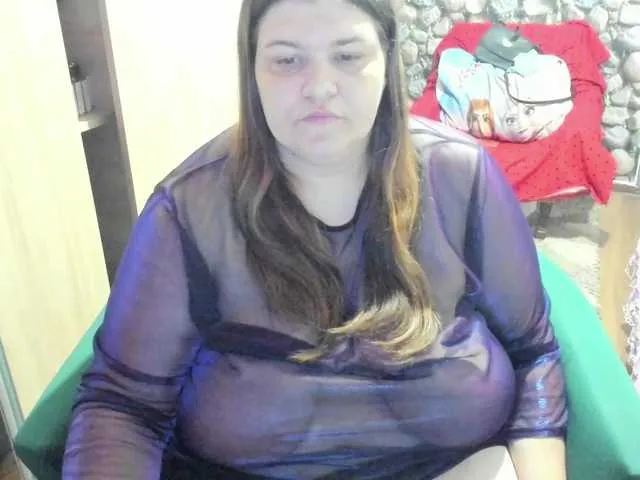 Live sex webcam photo for Ionysexylips69 #292370691