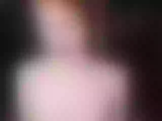 Live sex webcam photo for IridaGrey #276672103