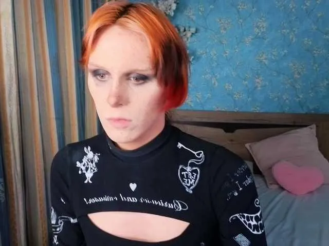 Live sex webcam photo for IridaGrey #276813154