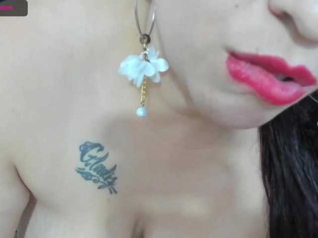 Live sex webcam photo for Irina-Soler #272633799