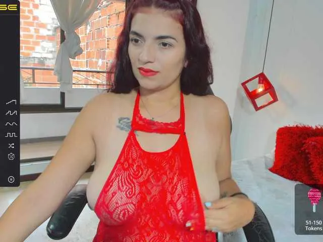 Live sex webcam photo for Irina-Soler #274895199