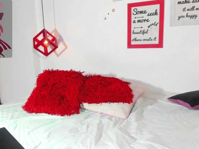 Live sex webcam photo for Irina-Soler #277483145