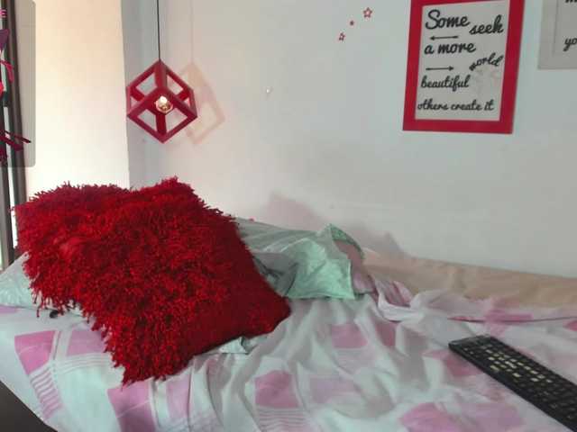 Live sex webcam photo for Irina-Soler #277510461