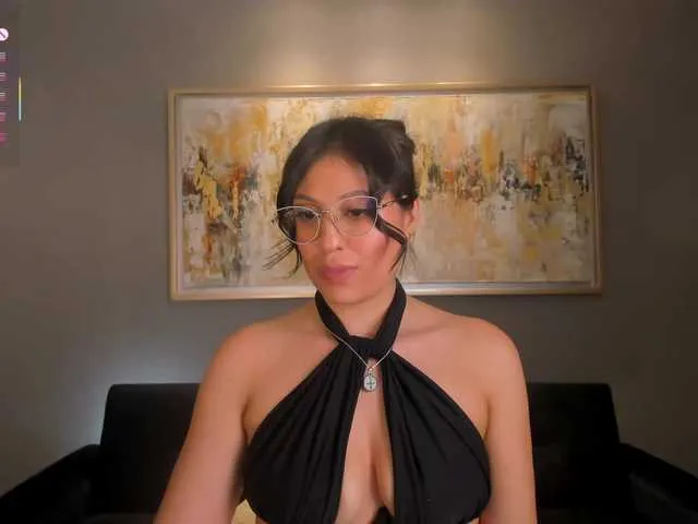 Live sex webcam photo for IrinaPortman #291141702
