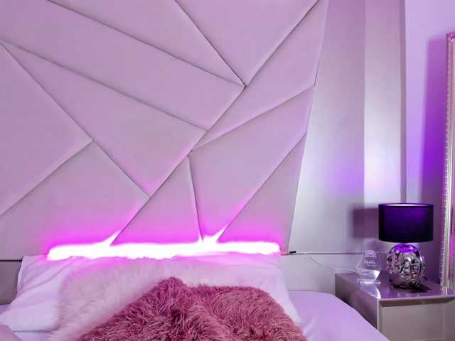 Live sex webcam photo for IrinaTannedd #278161337