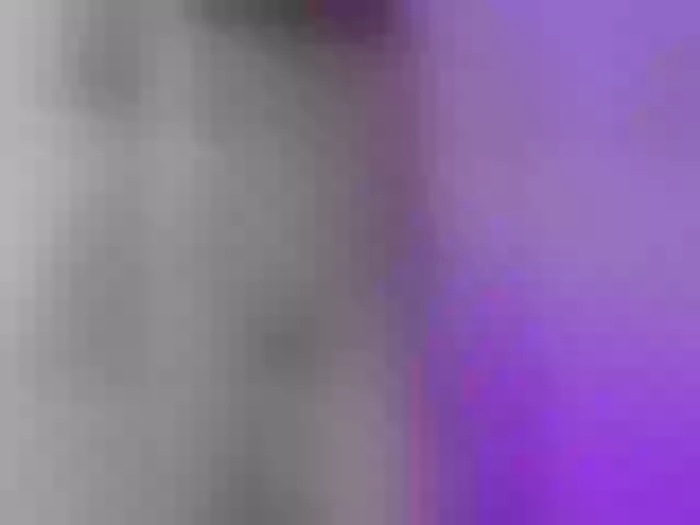 Live sex webcam photo for Iris22 #290787095