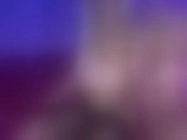 Live sex webcam photo for Iris22 #292540948