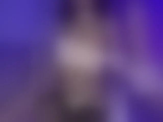 Live sex webcam photo for Iris22 #292574002