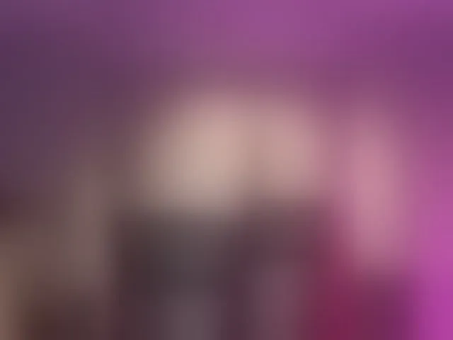 Live sex webcam photo for Iris22 #292699834