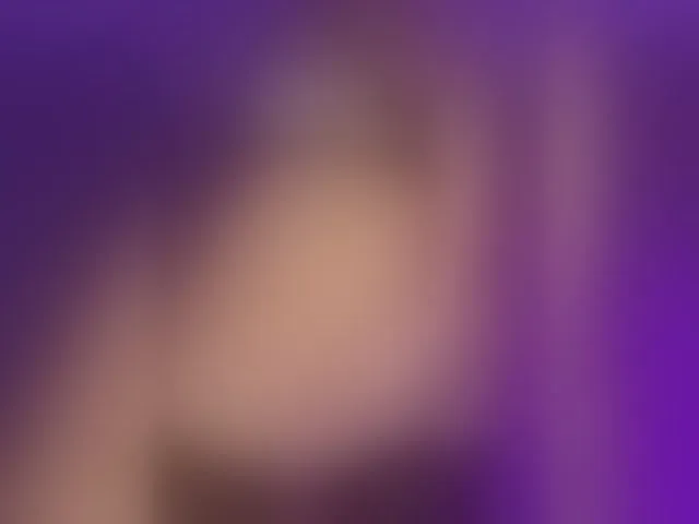 Live sex webcam photo for Iris22 #293483127