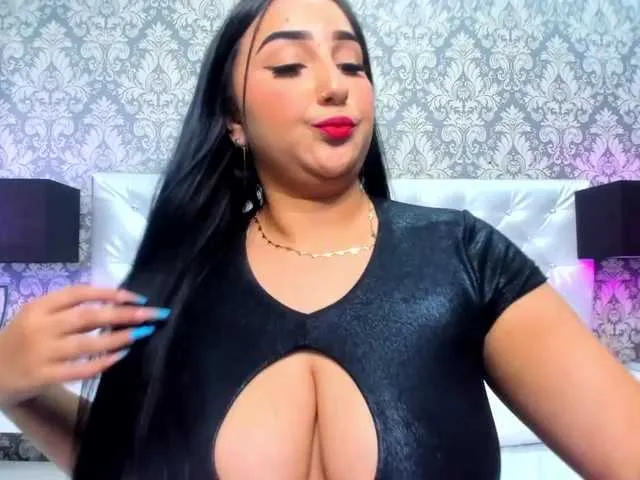 Live sex webcam photo for IrisEvans #274037878