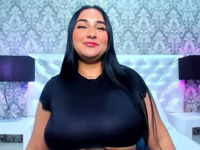 Live sex webcam photo for IrisEvans #274407332