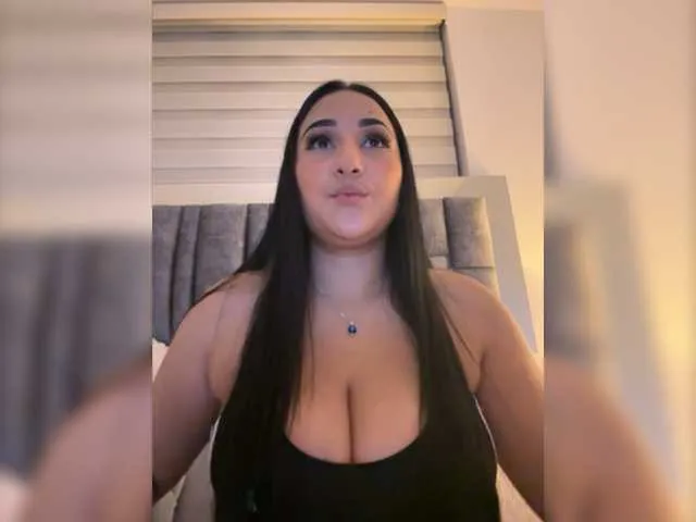 Live sex webcam photo for IrisEvans #276575833