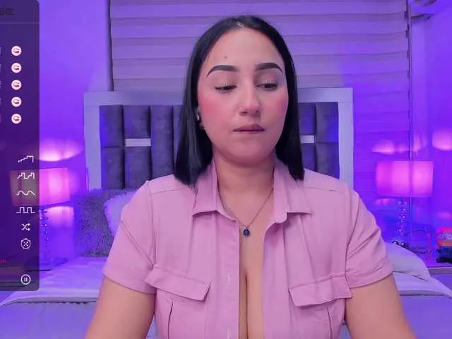 Live sex webcam photo for IrisEvans #291202302