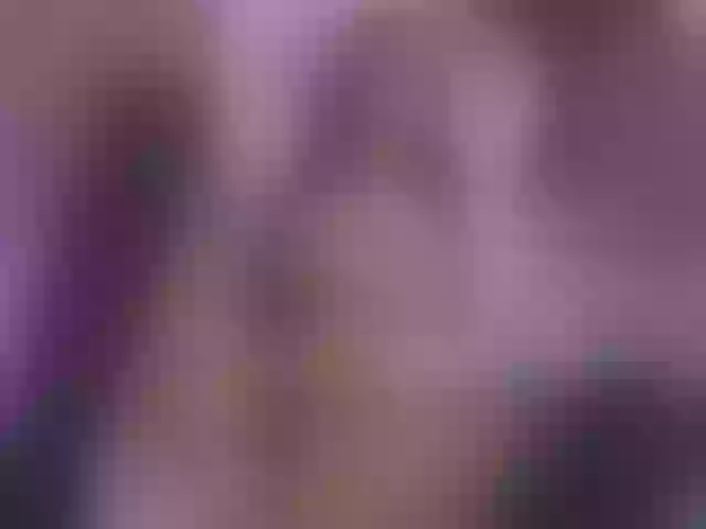 Live sex webcam photo for IrisMonn #291130205