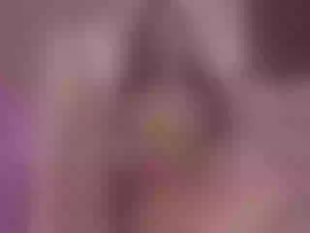 Live sex webcam photo for IrisMonn #291251783