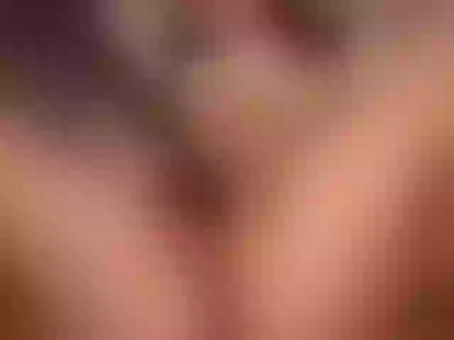 Live sex webcam photo for IrisReynolds #290155302