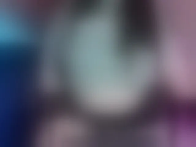 Live sex webcam photo for IrisRoses #294088691