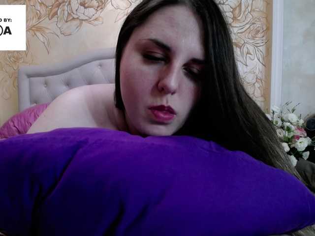 Live sex webcam photo for Irishka14 #275711199