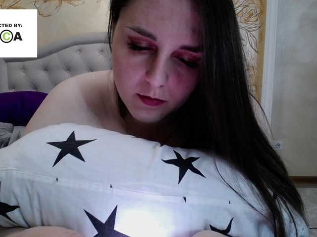 Live sex webcam photo for Irishka14 #277480347