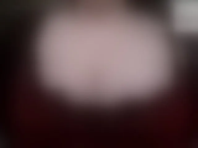 Live sex webcam photo for Irishka14 #292675908