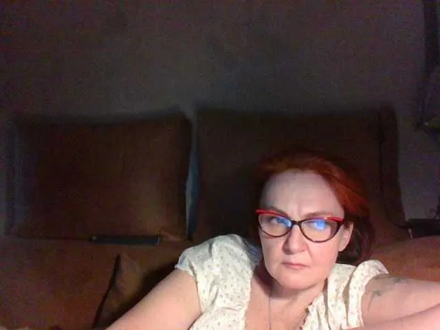 Live sex webcam photo for Iriska838 #272477065