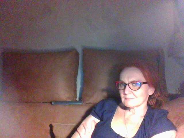 Live sex webcam photo for Iriska838 #272494462