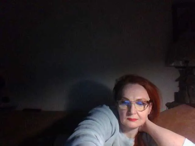 Live sex webcam photo for Iriska838 #273163800