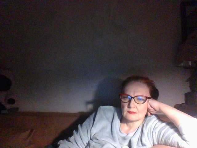 Live sex webcam photo for Iriska838 #273172482