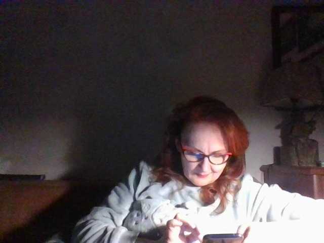 Live sex webcam photo for Iriska838 #273255927